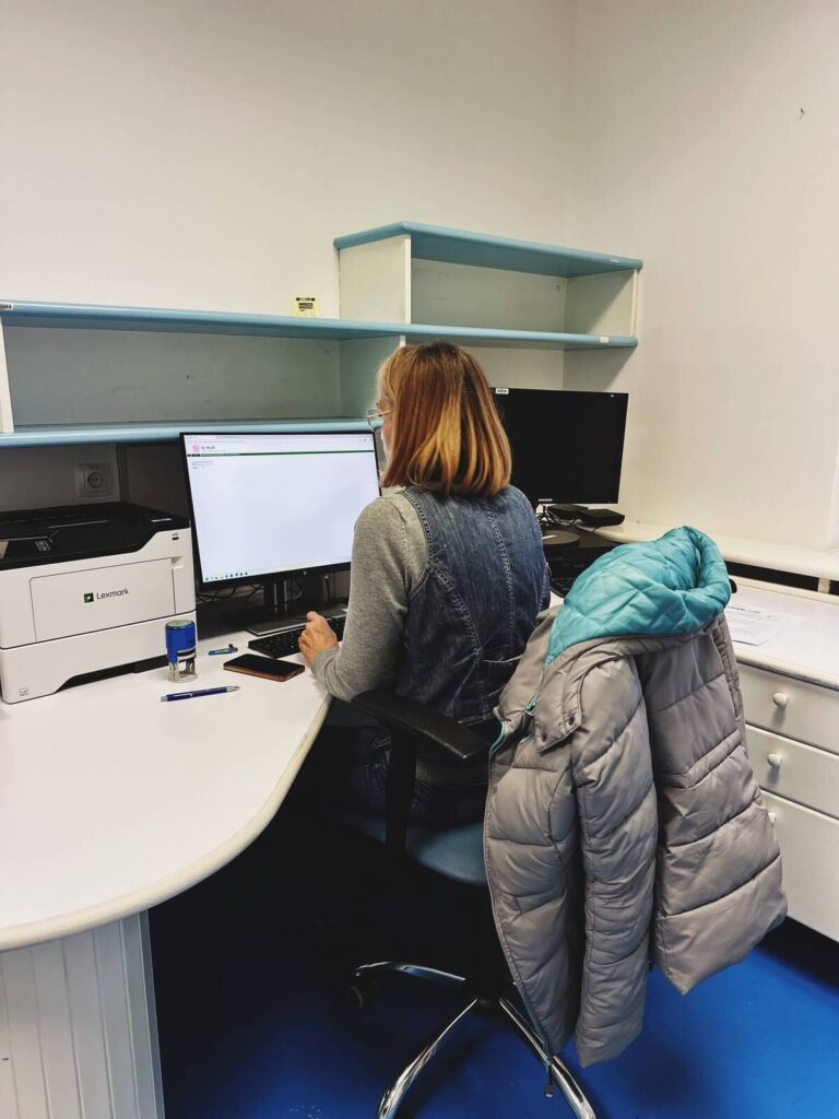 referentka na zVEM digitočki v ZD Škofja Loka